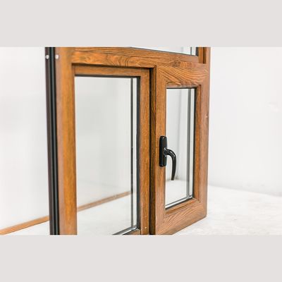 Swing Open Style Klassiker Holz Aluminium Fassadenfenster mit UPVC-Rahmenglas