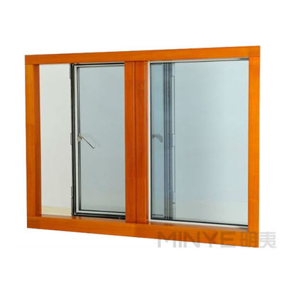 Amerikanische Vinylfenster mit individueller Profilfarbe und Radius-Design im Bay Style