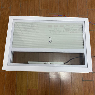 OEM angepasste elektrische Dachfenster mit Aluminiumrahmen und integrierten Jalousien