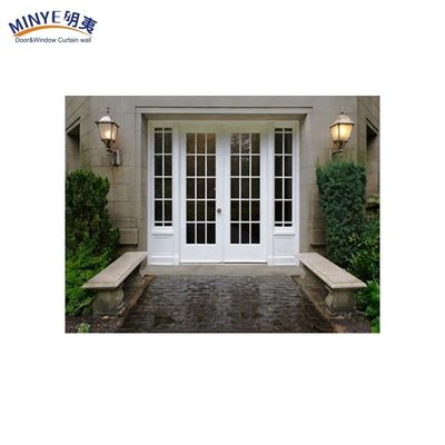 Moderne Garten-PVC- und UPVC-Doppelglas-Eingangstür in Naturholzfarbe mit Materialien