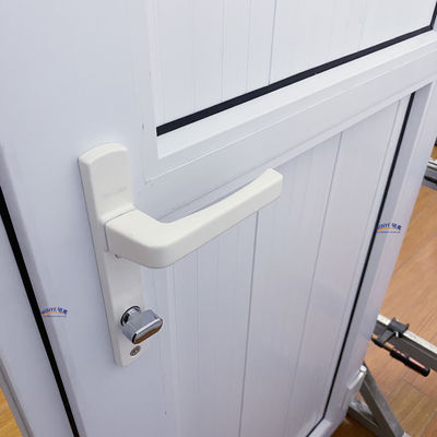 Doppelgehärtetes Glas französischer Stil UPVC vertikale Scharniertür für PVC-Gusset Tür Exporteur