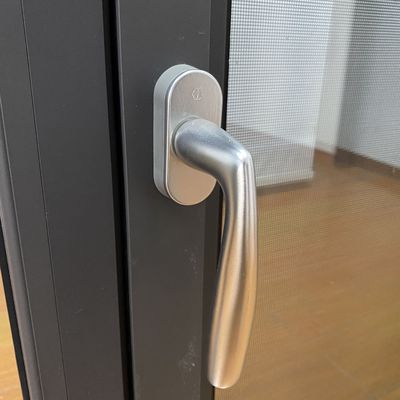 Sichern Sie Ihr Zuhause mit dem japanischen Aluminiumfenster-Sicherheitsdesign