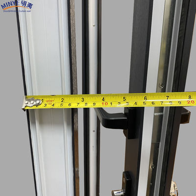 Moderne Design-Stil vertikal gehängt UPVC Tür Schaukel für Villa aus Aluminium