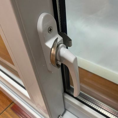 Küche Modernes Design UPVC Schiebefenster mit hoher Windfestigkeit und Schalldämmung
