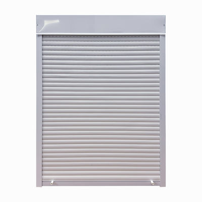 Pvc-Fenster mit geschobenem Festprofil mit Wärmedämmungsfunktion und Verschluss