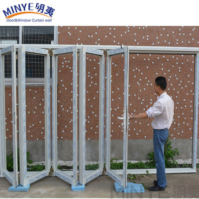 2.5 mm Profildicke Chinesische Oberfläche Aluminium-Zweifach Tür/Teilwand-Design