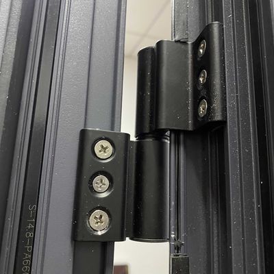 Schwingende Türen aus Aluminium mit langer Lebensdauer und schalldichten Fensterläden