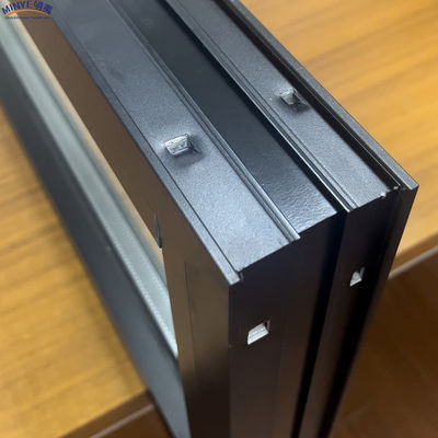 Winddichte Glasfaser-Bildschirmnetze eingebaute horizontale Öffnungsblinde Aluminiumlegierung Festfenster für gewerbliche Zwecke