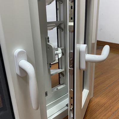 Doppelverglasete Aluminiumfenster mit gehärtetem Glas und anpassbarem Design