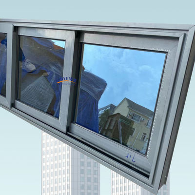 Langlebiges dreispuriges Schiebefenster aus Aluminium mit guter Windfestigkeit und hoher Festigkeit