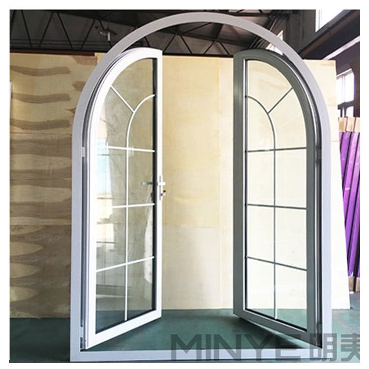 Arch Top Design Winddichte Tür mit pulverbeschichtetem Finish im rustikalen Stil